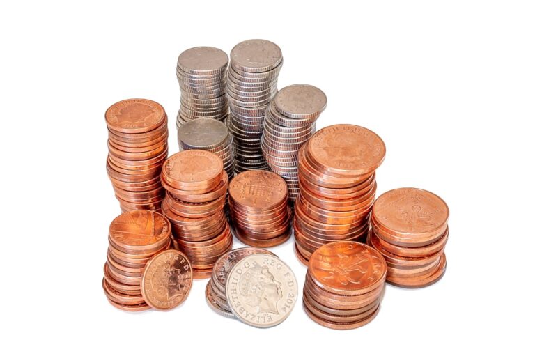 High-Yield Savings Accounts 2026: Where to Park Your Money
